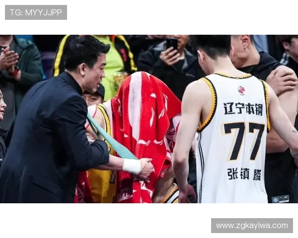 孙铭徽：从青涩少年到篮球场上的璀璨明星之路探秘