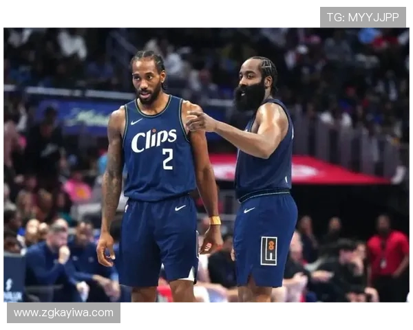 快船与鹈鹕精彩对决比赛视频回顾及精彩瞬间分析