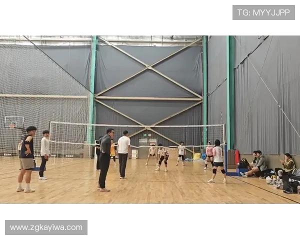 南京排球队心理素质提升之路:热议排球背后的心态变革与团队协作 南京排球队心理素质提升之路:热议排球背后的心态变革与团队协作