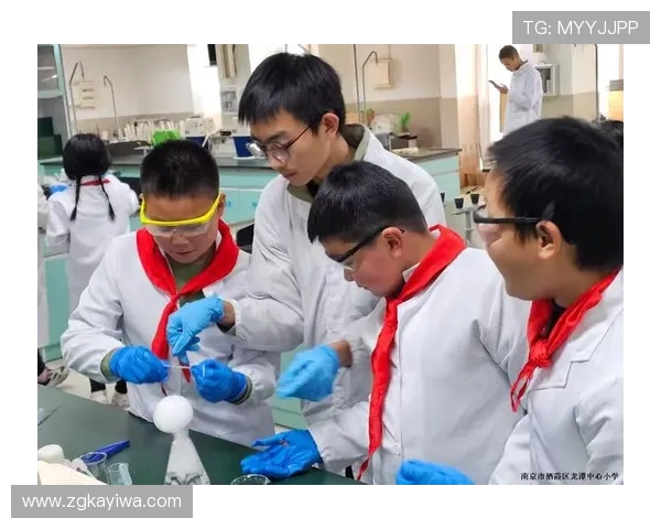 黄娜的羽毛球人生深度对话探索她的奋斗与梦想之路