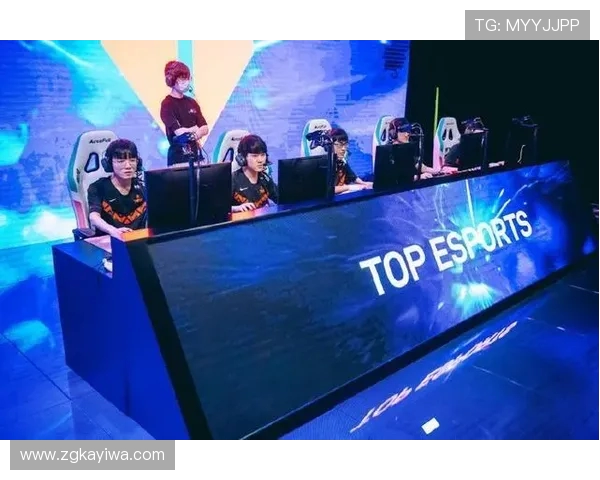 探讨FPX在王者荣耀赛场上的实力与战术解析